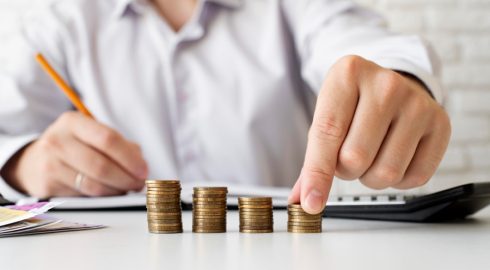 Зарплаты бюджетников вырастут – как их будут индексировать в 2025 году