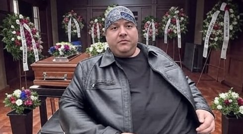 Прощание с Романом Поповым пройдет в Москве – стало известно место проведения похорон актера