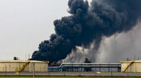 Киев и Запад под подозрением: эксперты делают выводы, кто взорвал НПЗ в Венгрии и Румынии
